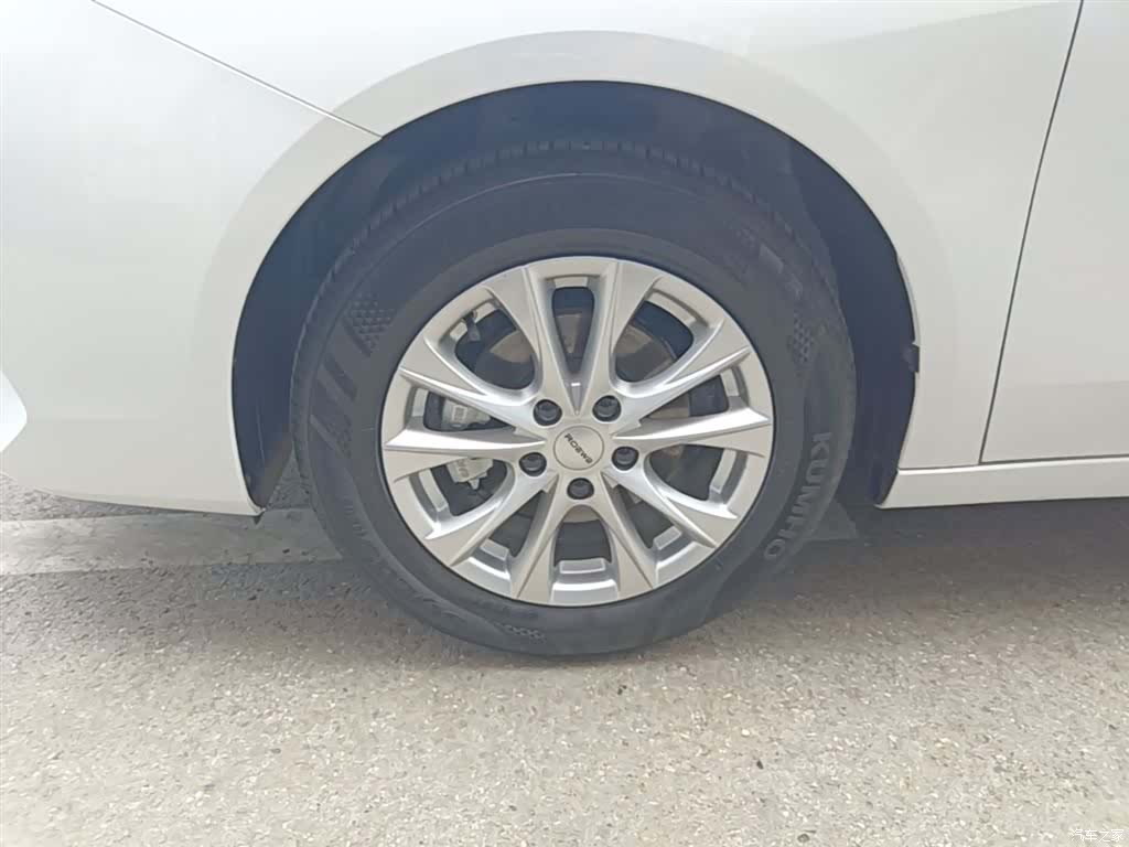 Roewe i5, 2025 23
