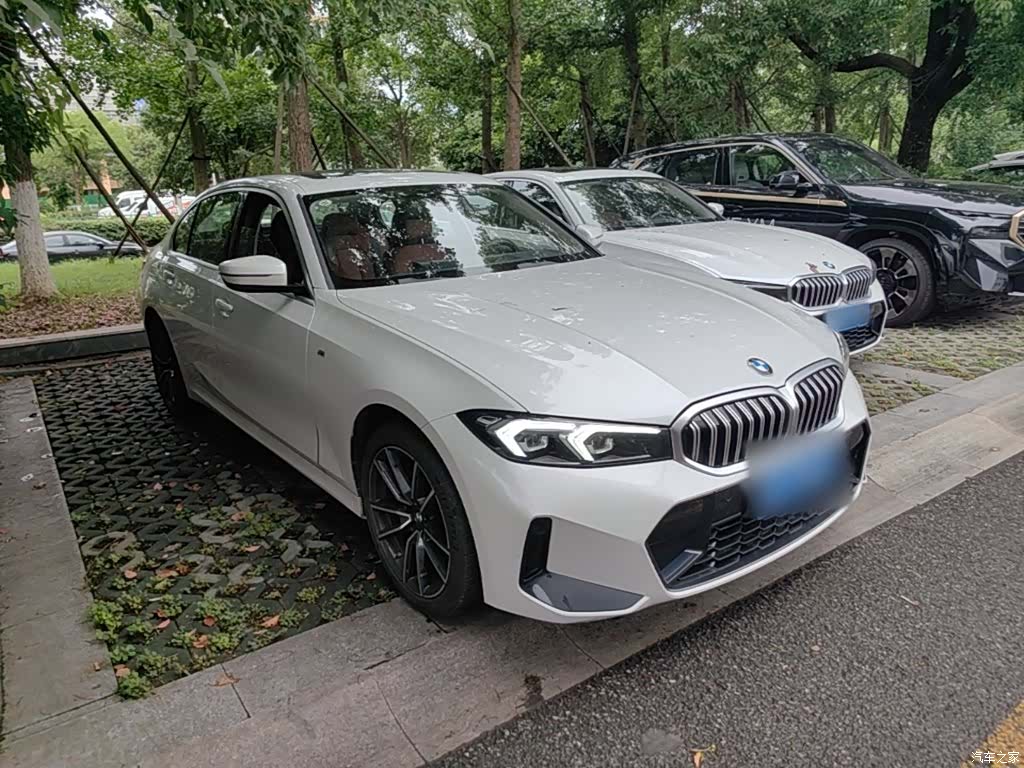 BMW 3 Series, 2024 22