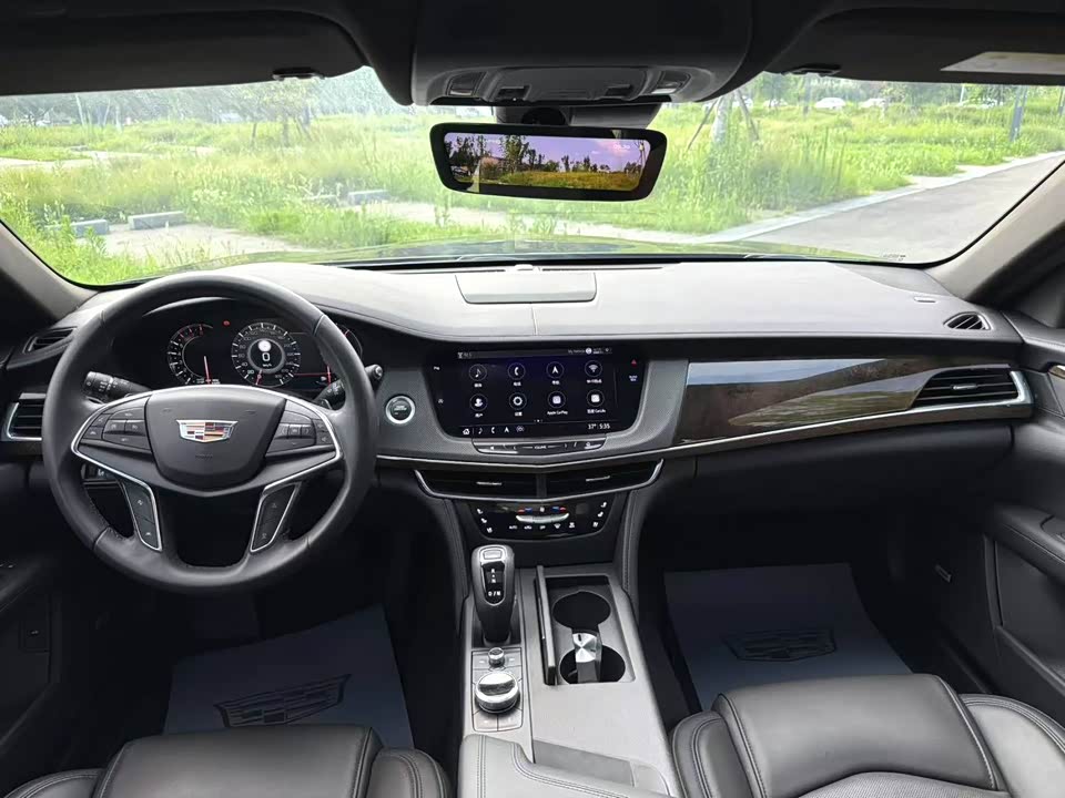 Cadillac CT6