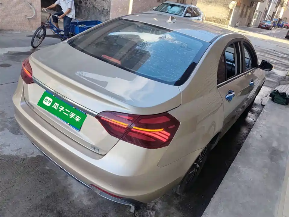 Geely Emgrand