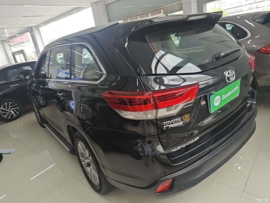 Toyota Highlander, 2019 все фото