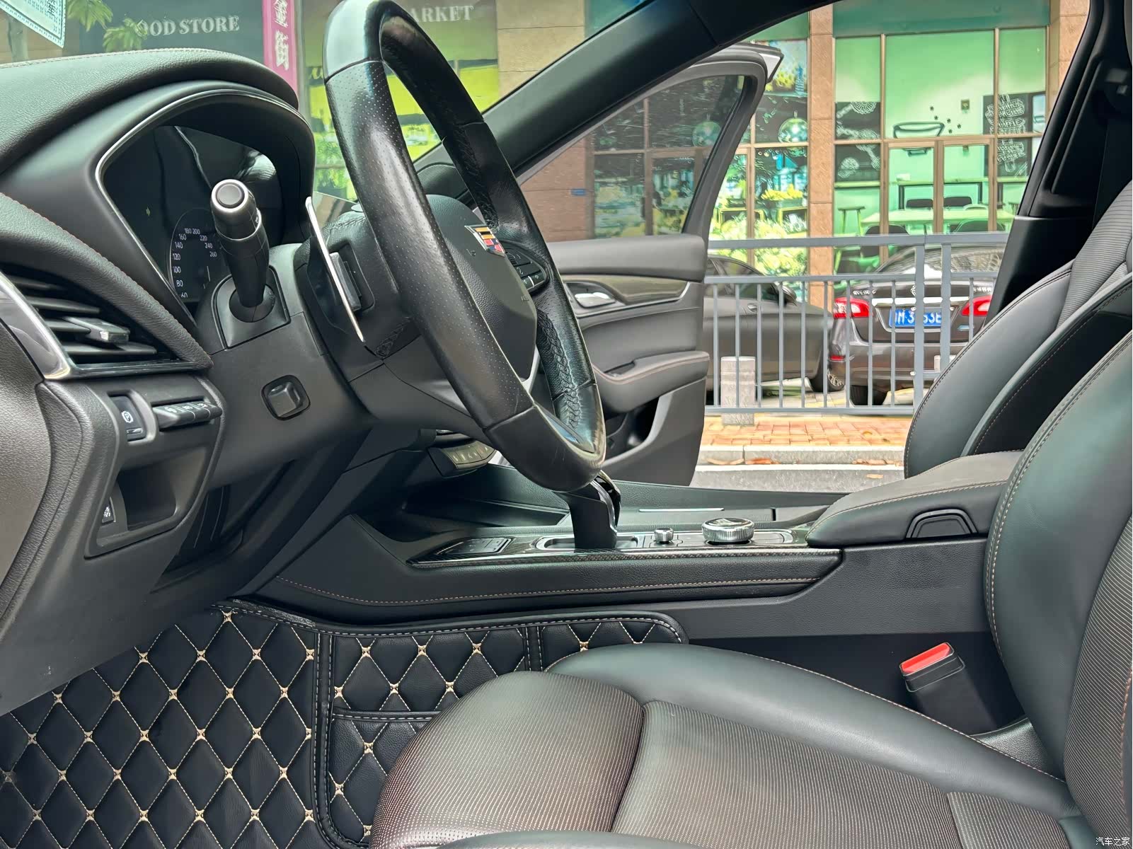 Cadillac CT5, 2020 10