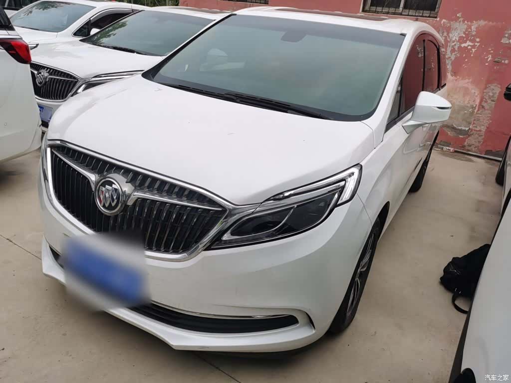 Buick GL8, 2020 1