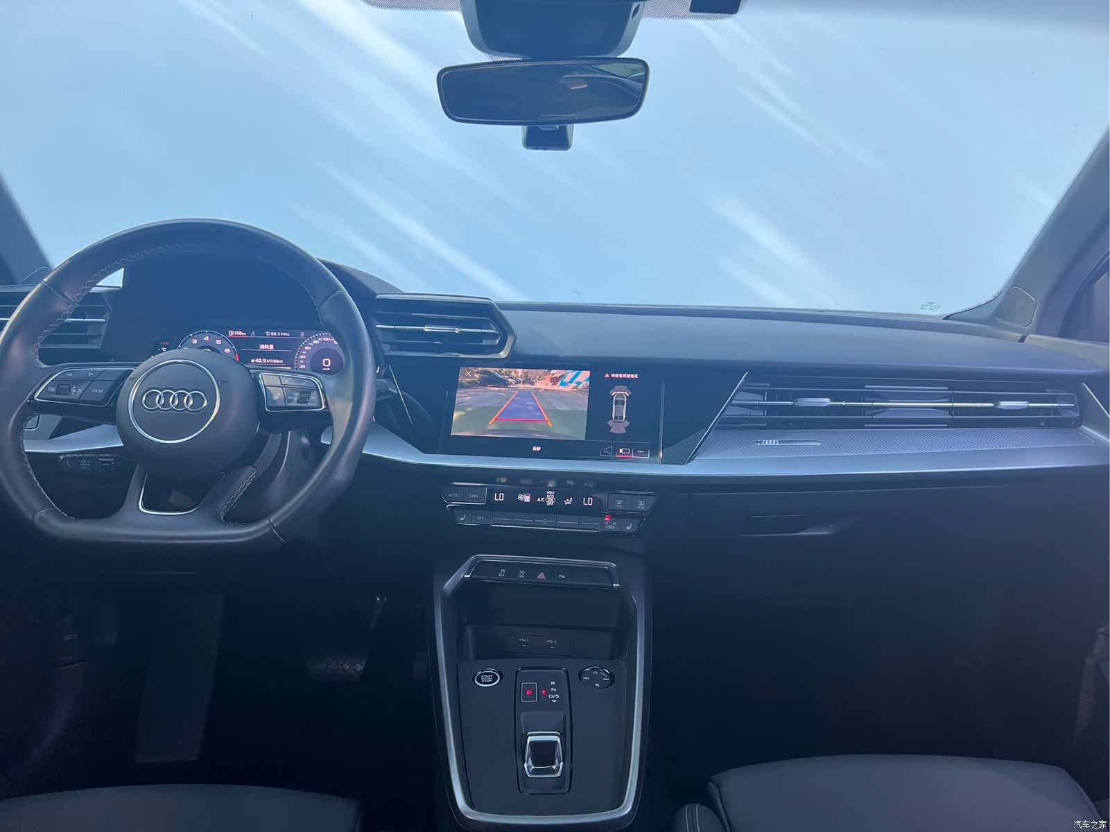Audi A3, 2023 все фото