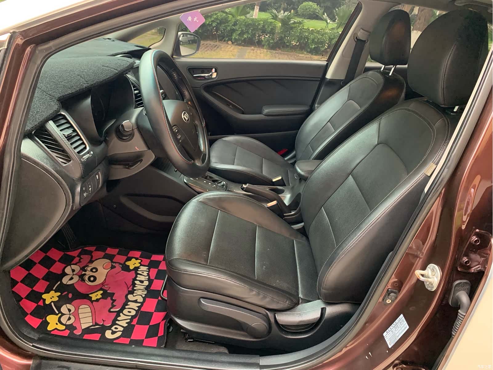 Kia K3, 2013 4