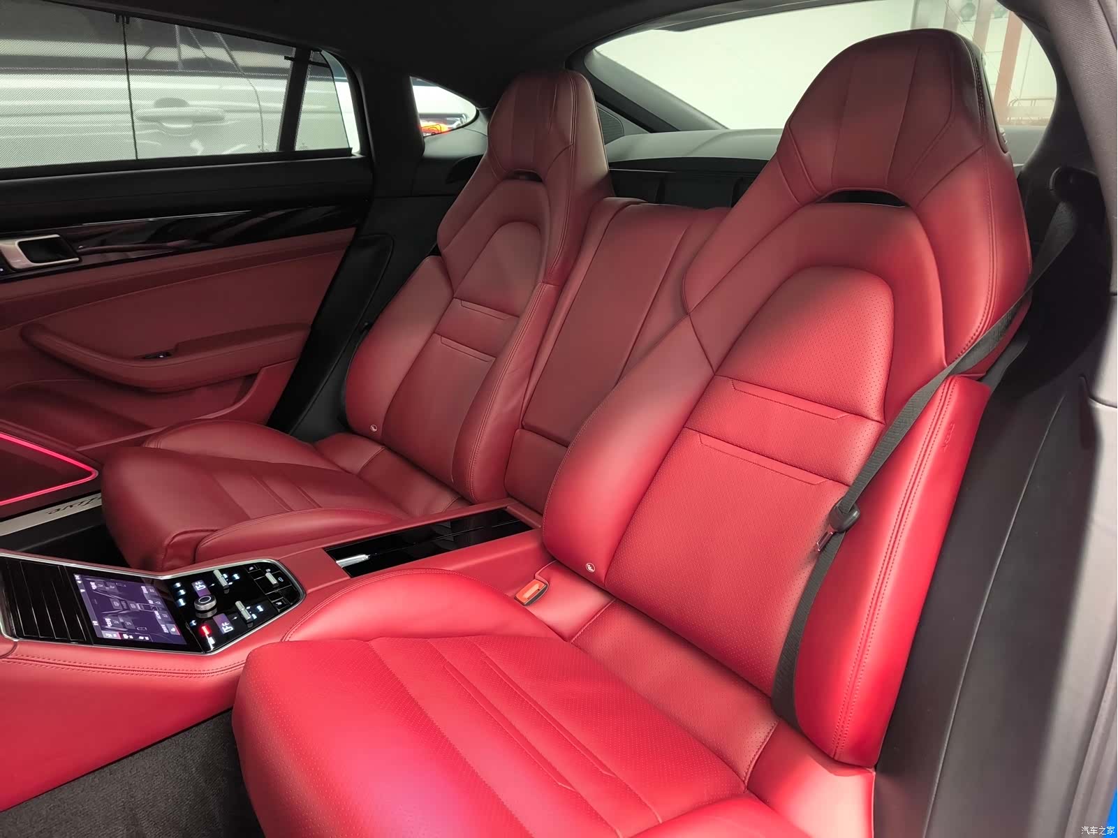 Porsche Panamera, 2018 19