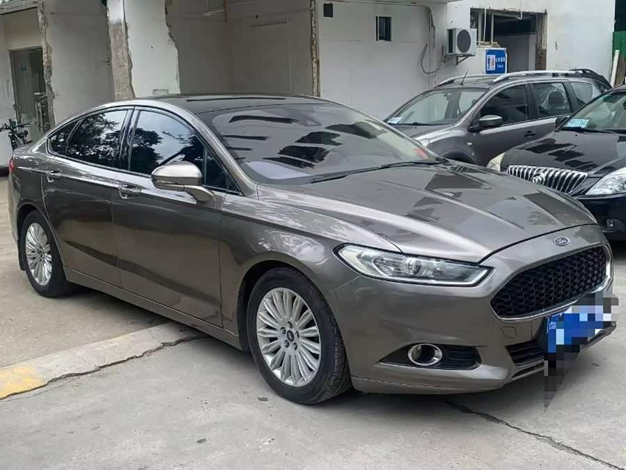 Ford Mondeo 2015, фото 3