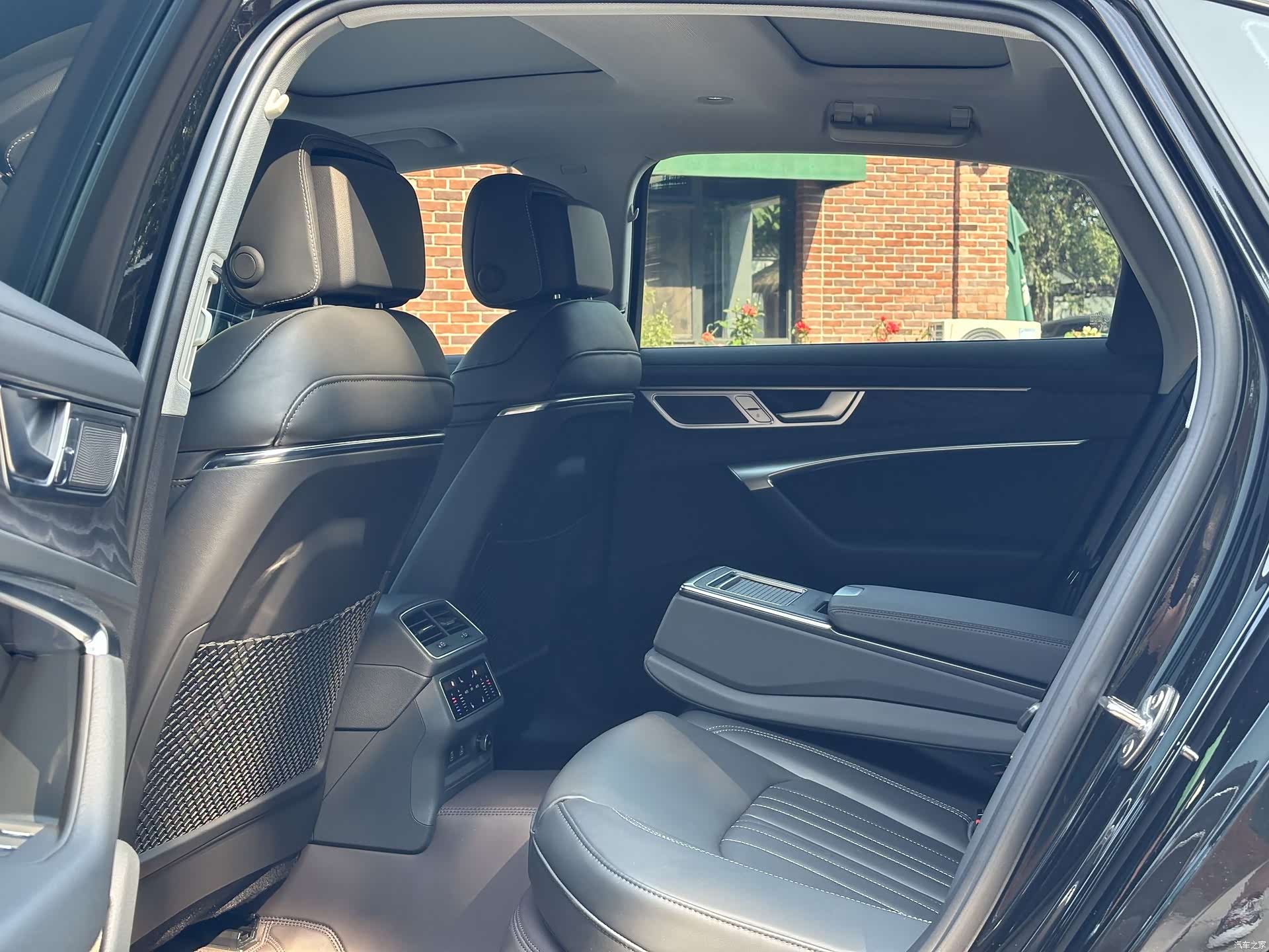 Audi A6L, 2024 27