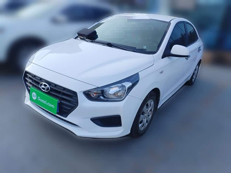 Hyundai Rena