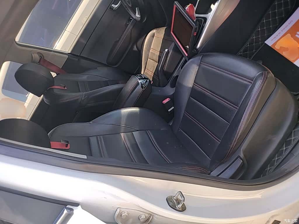 Kia KX3, 2017 25