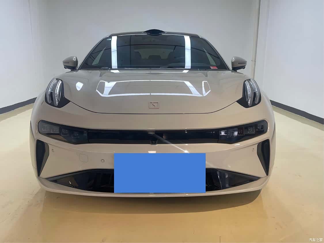 Zeekr 001