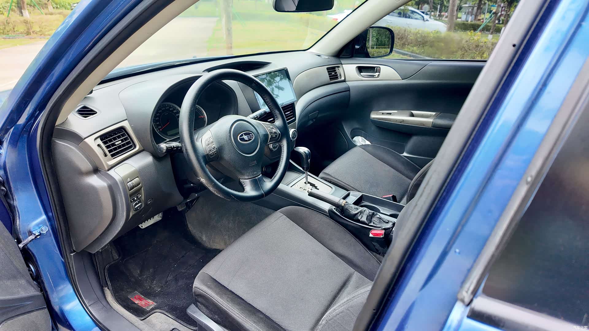 Subaru 2.0R, 2009 22