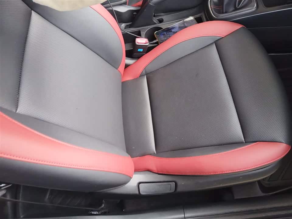 Kia KX CROSS