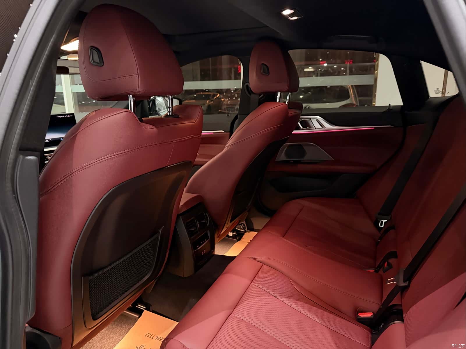 BMW i4, 2025 8