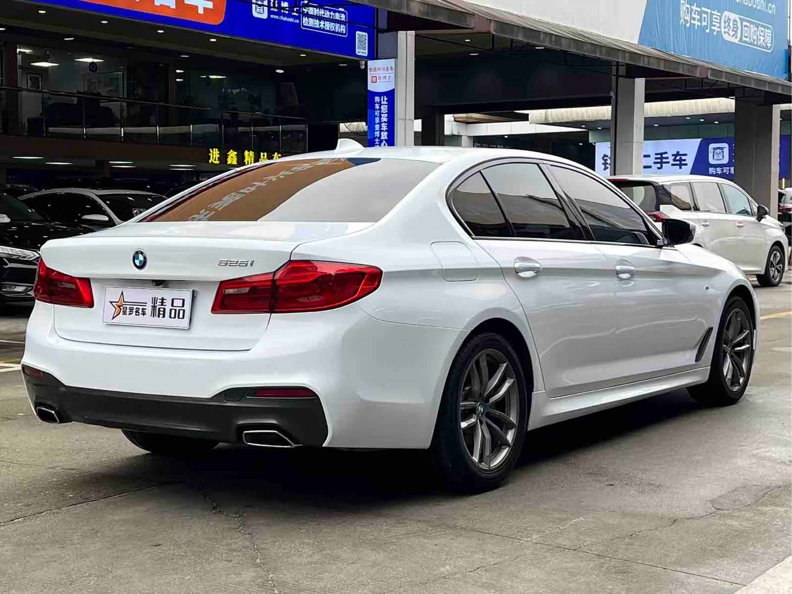 BMW 5 Series, 2018 все фото