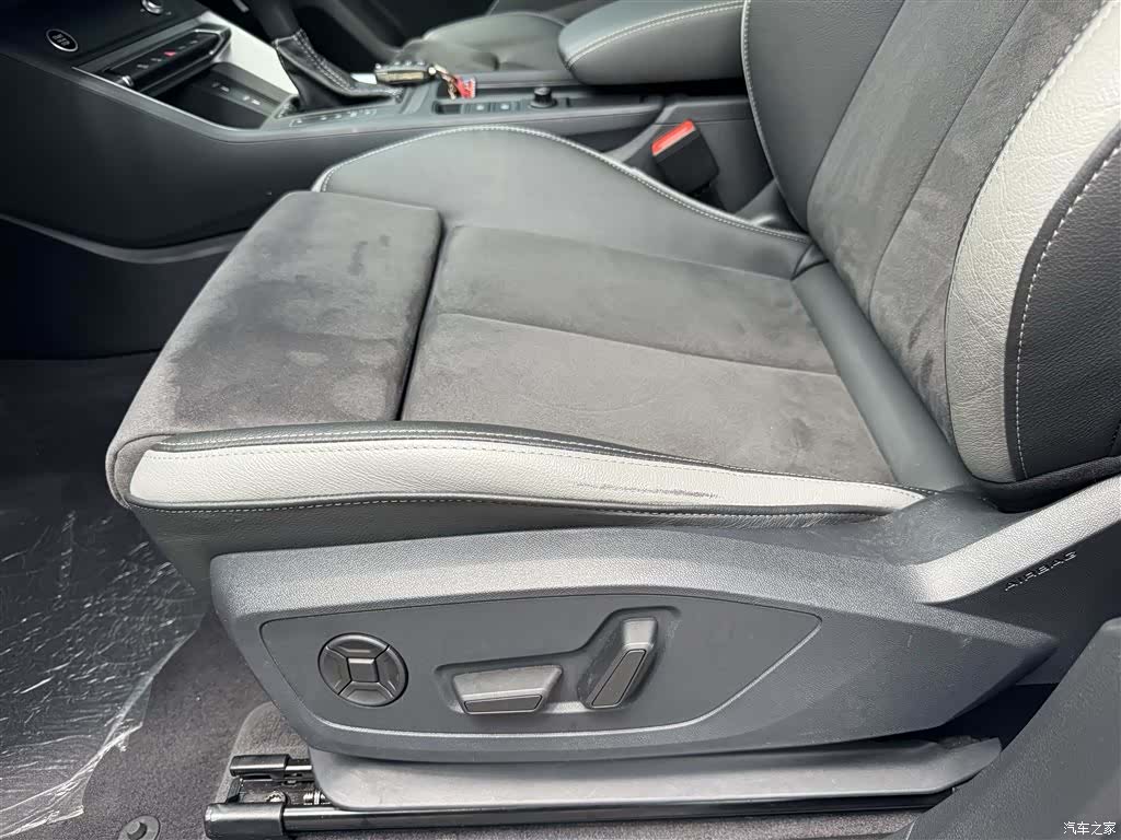 Audi Q3, 2022 28