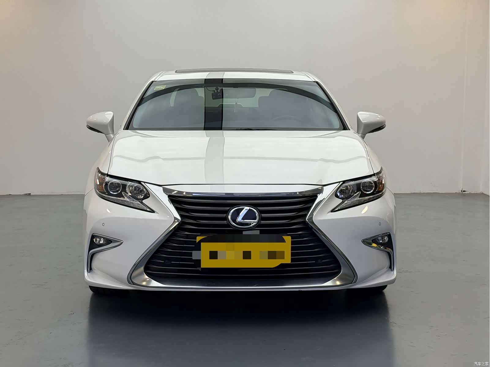 Lexus ES, 2015 2