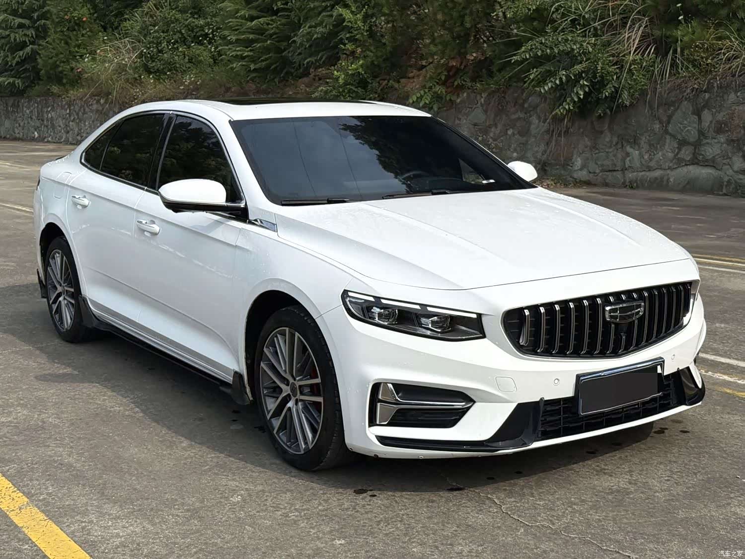Geely Preface, 2024 3