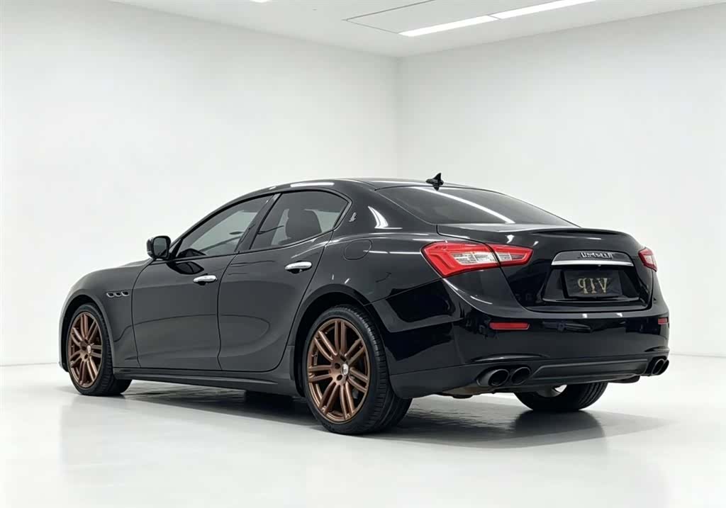 Maserati Ghibli, 2015 9