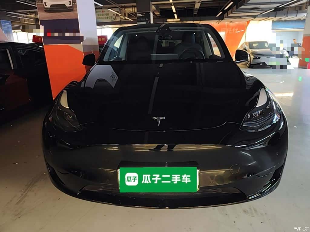 Tesla Model Y, 2023 3