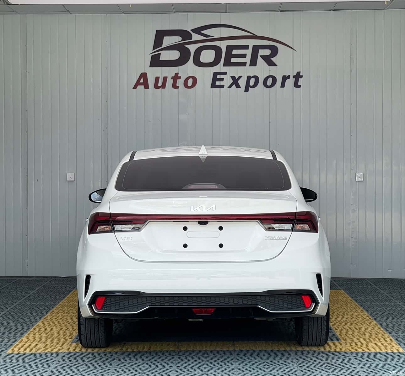Kia K3, 2023 4