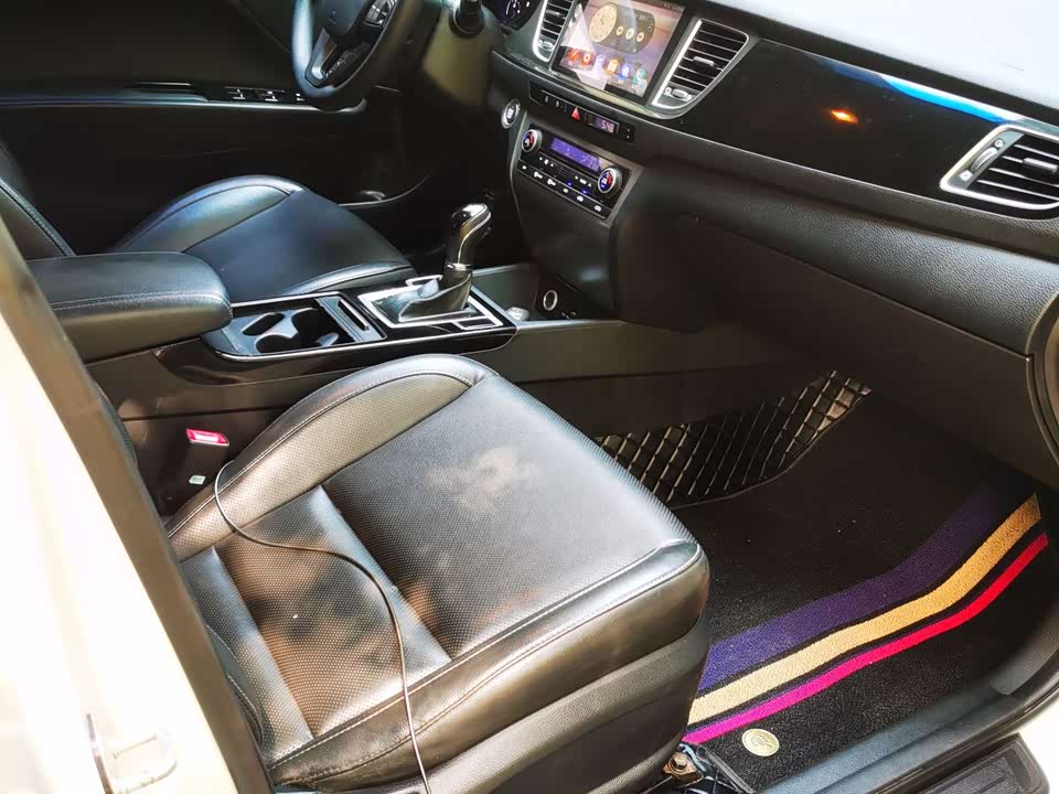 Hyundai Name picture