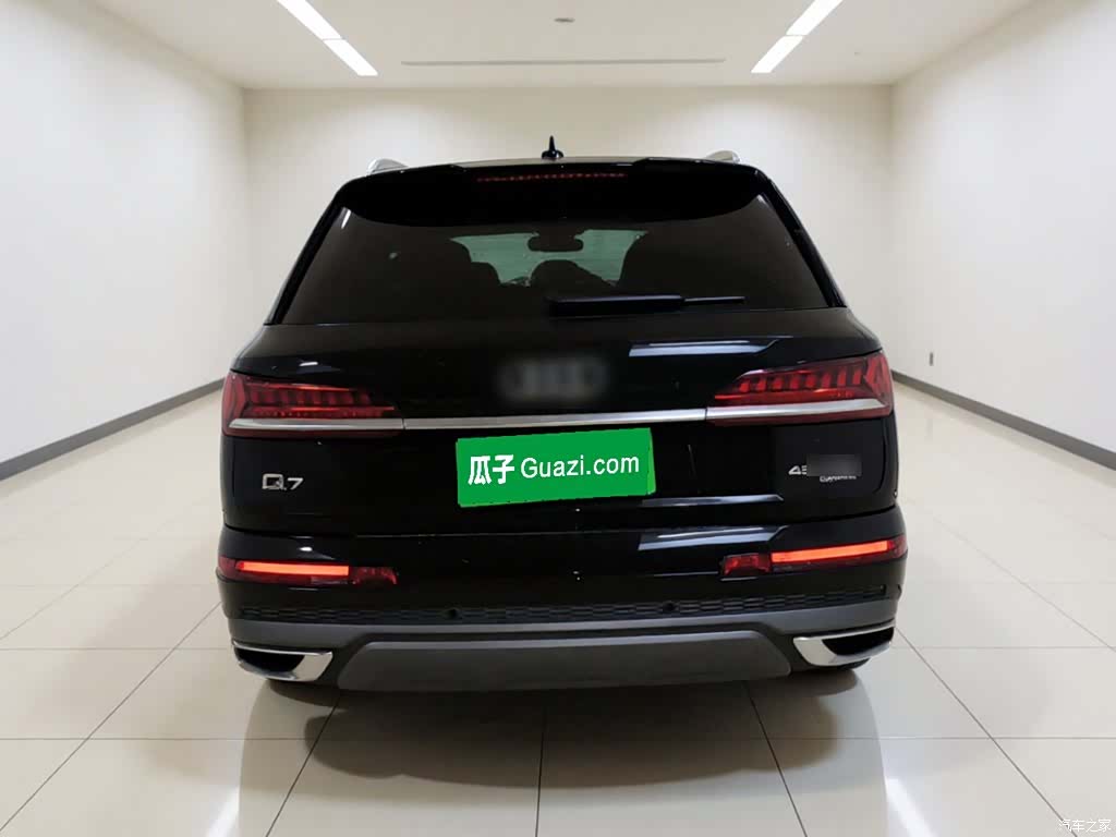 Audi Q7, 2023 все фото