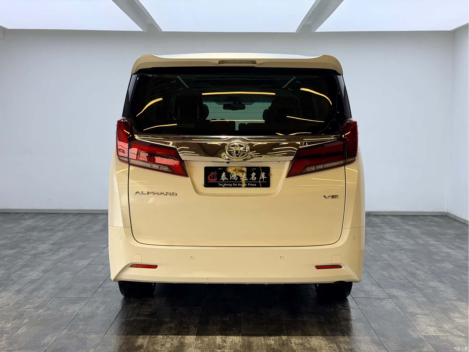Toyota Alphard, 2018 7
