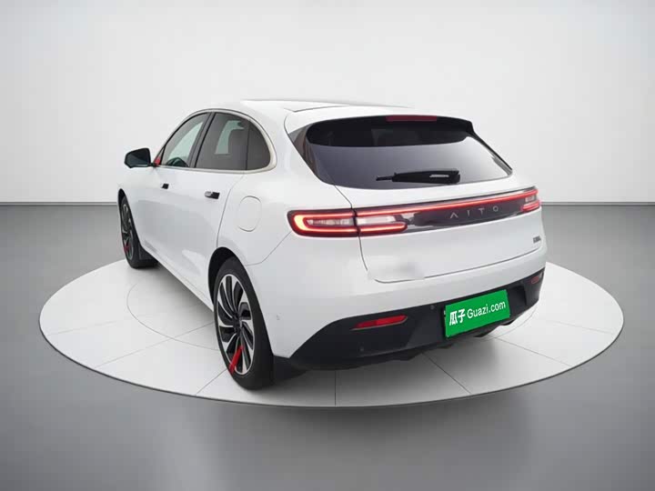 AITO M5 2022 zeng cheng AWD zhi zhen ban