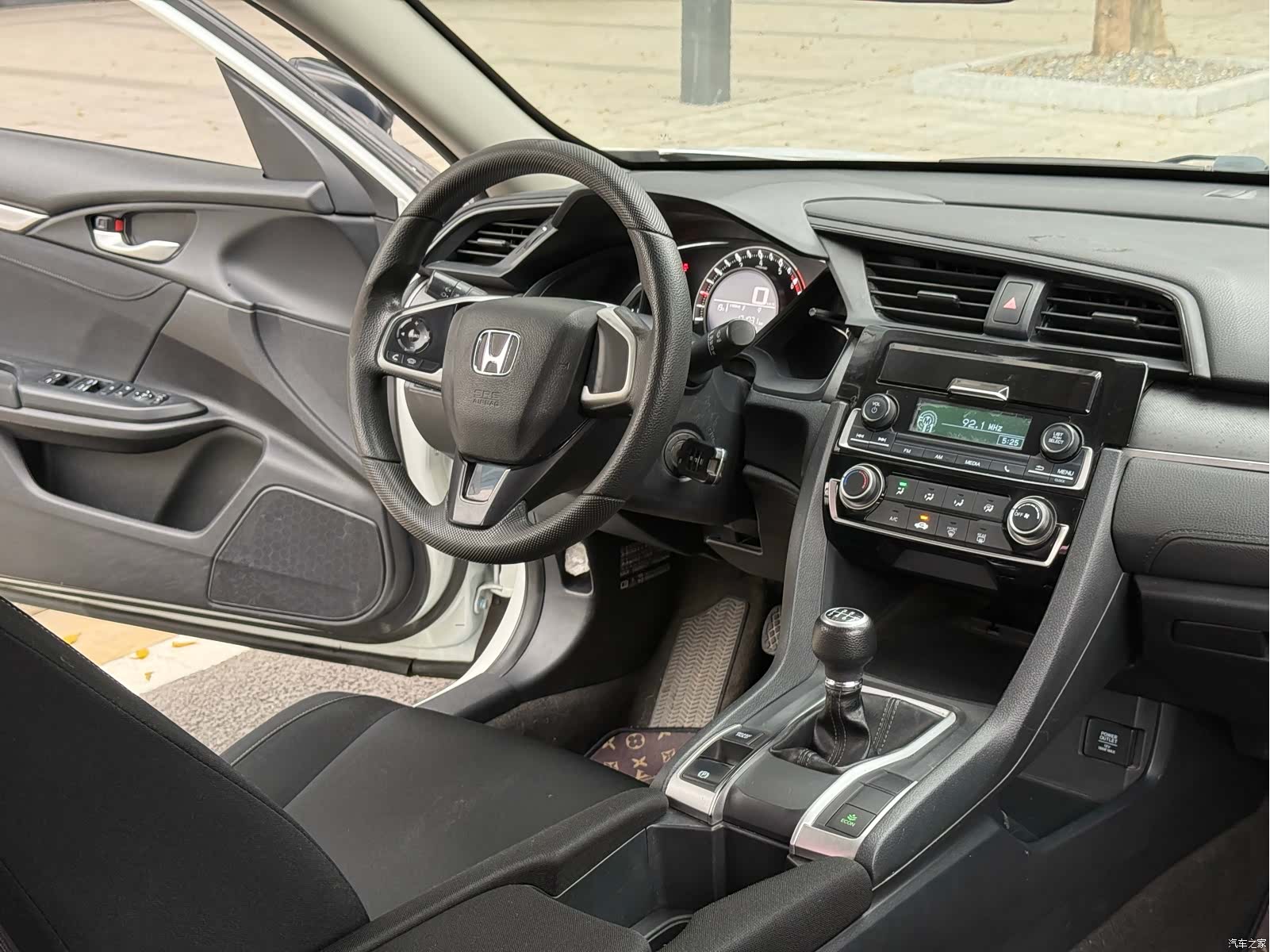 Honda Civic, 2017 6
