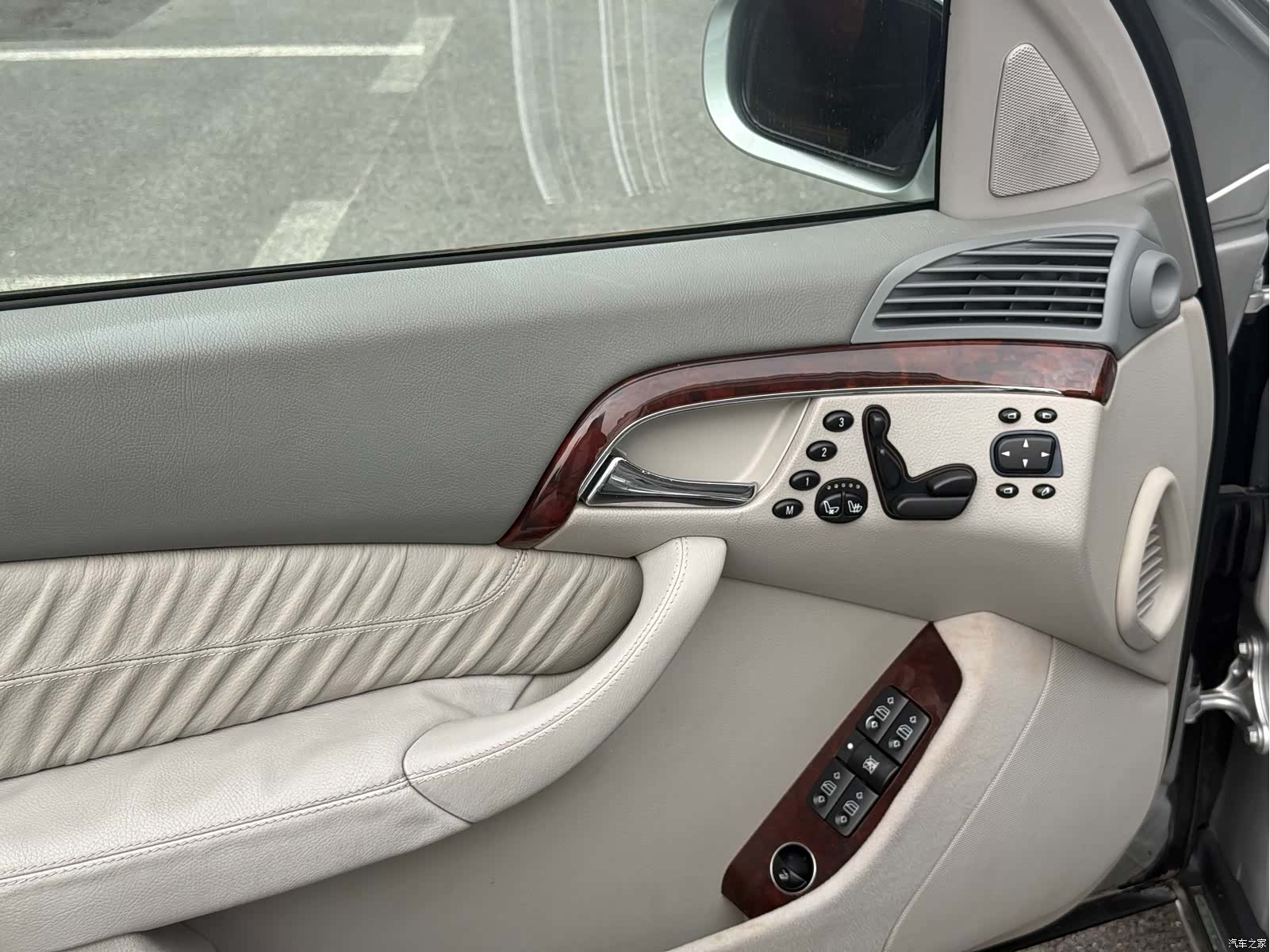 Mercedes-Benz S-Class, 2004 9