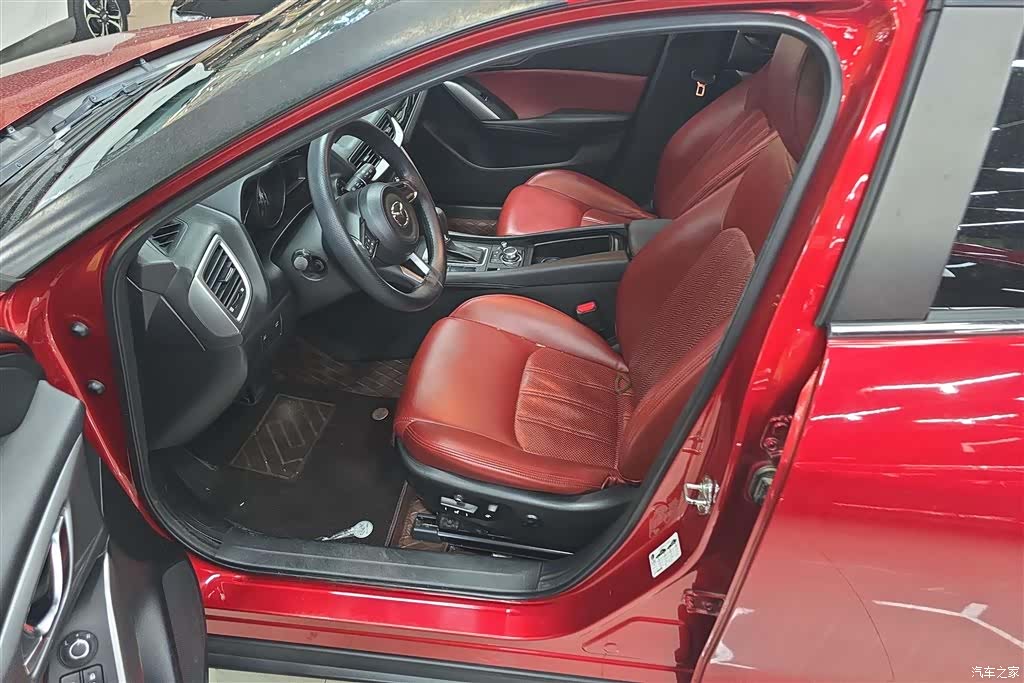 Mazda CX-4, 2019 9