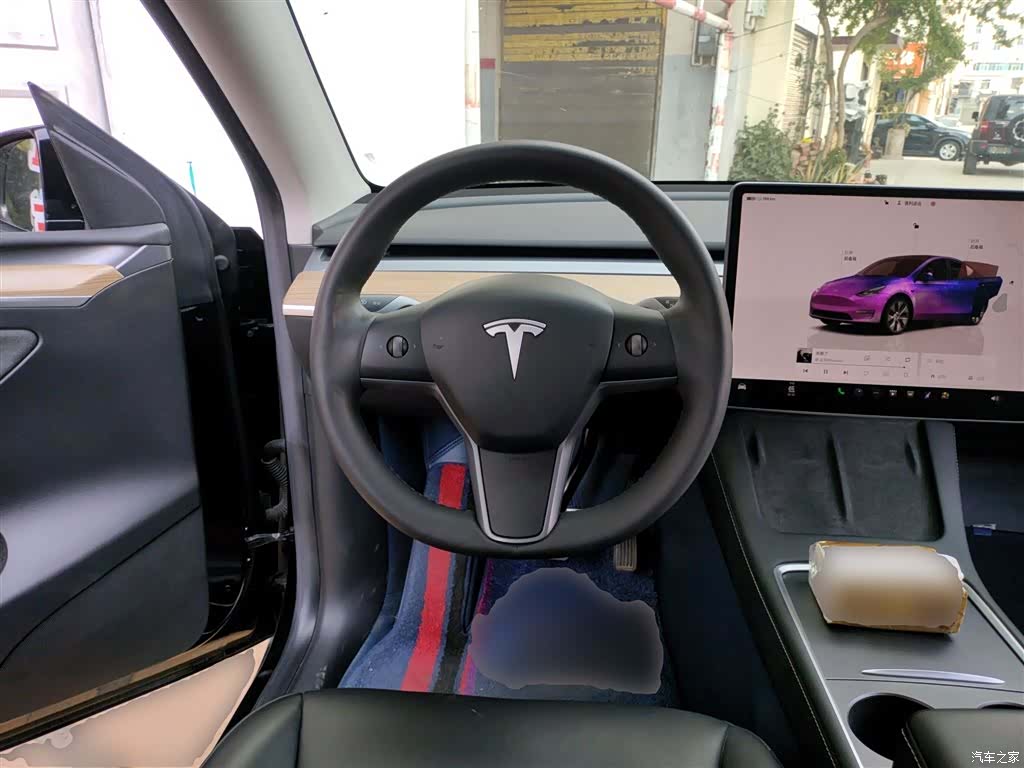 Tesla Model Y, 2022 7