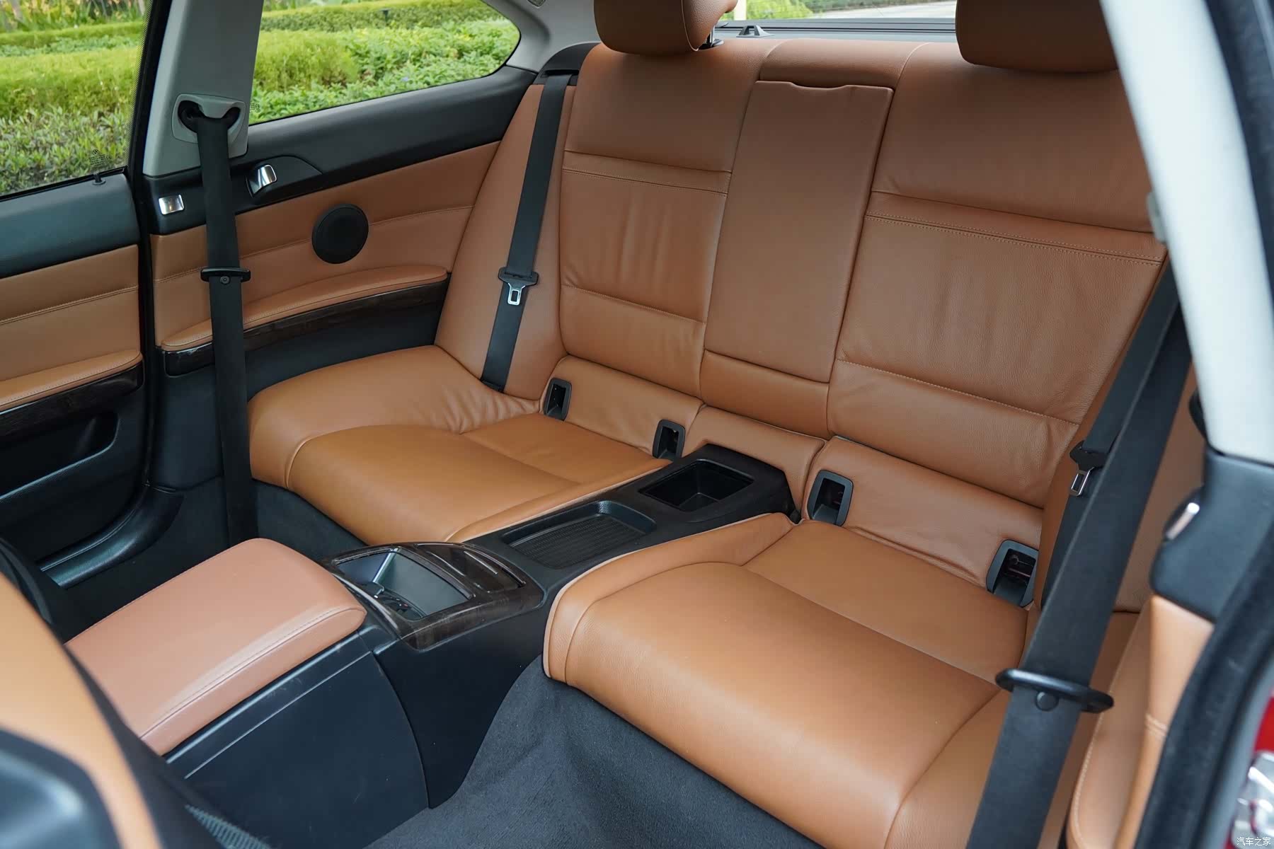BMW 3 Series, 2011 6