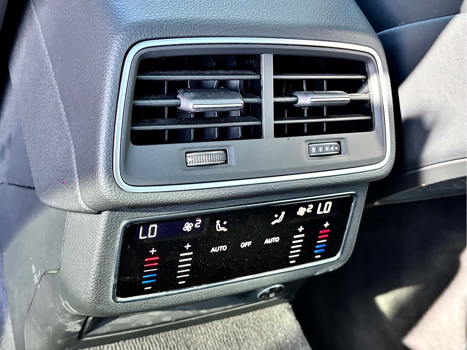 Audi A6L, 2025 16