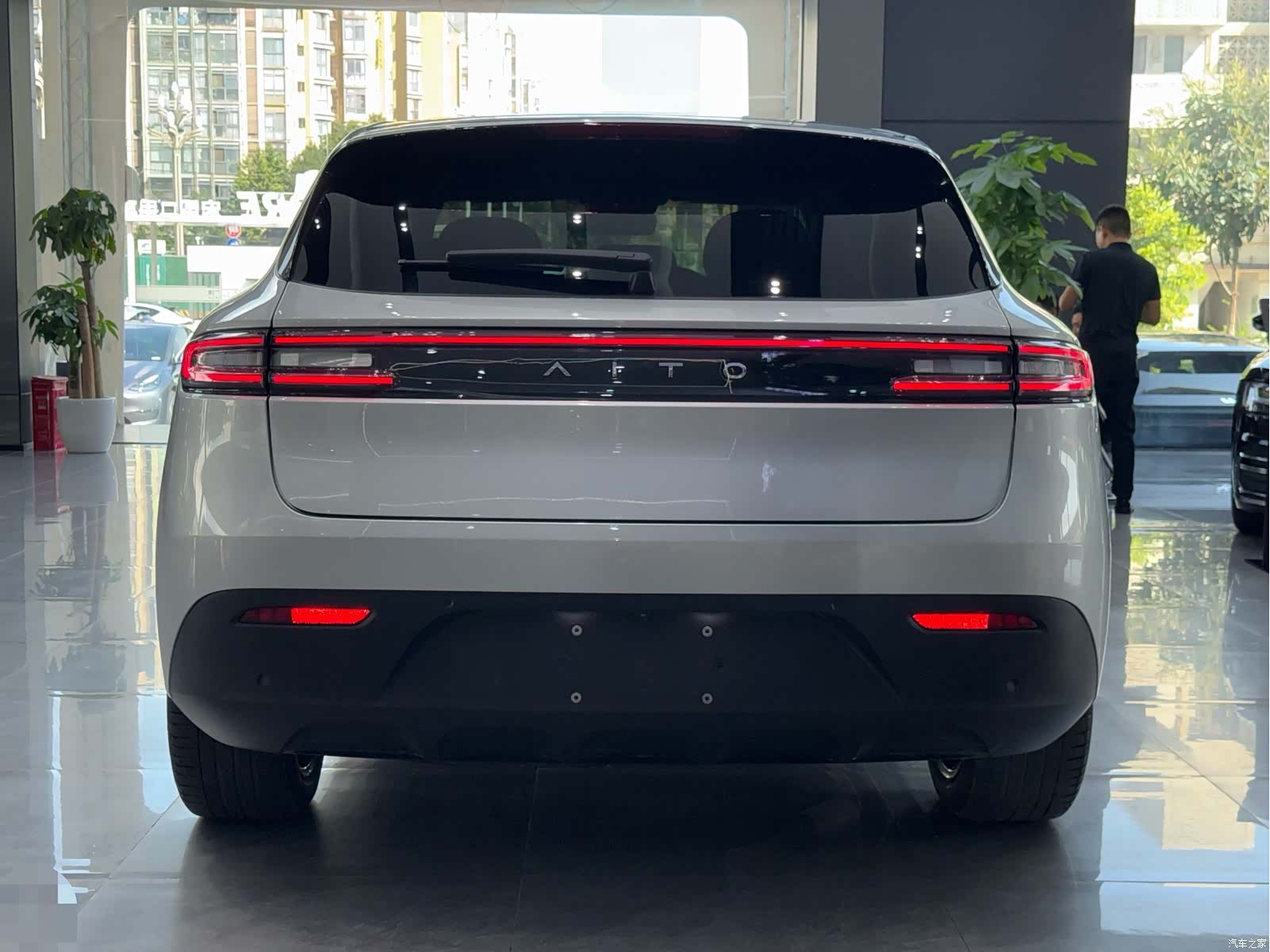 AITO M5, 2022 9