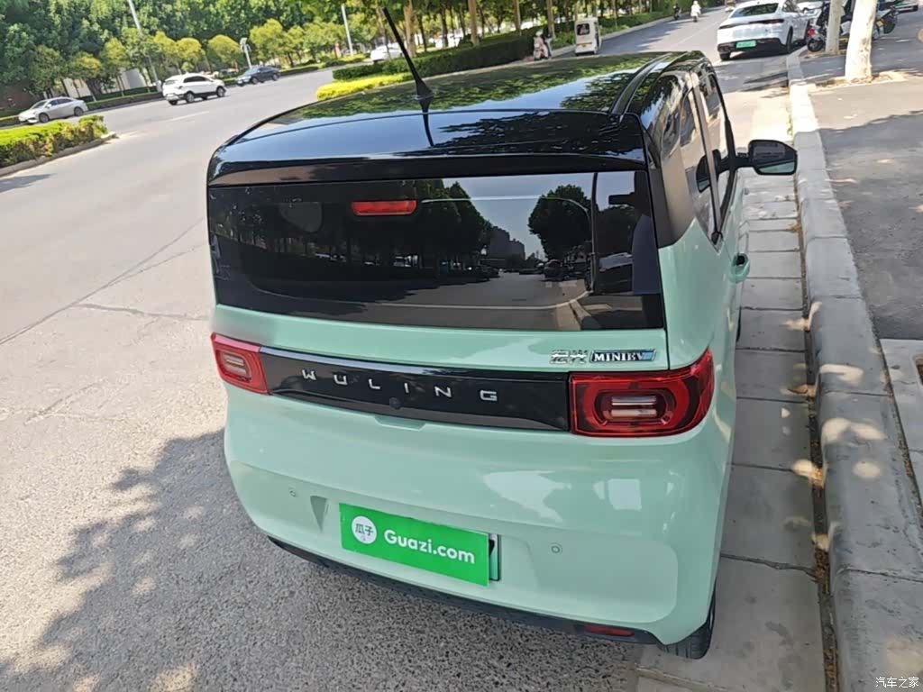 Wuling MINIEV, 2022 6