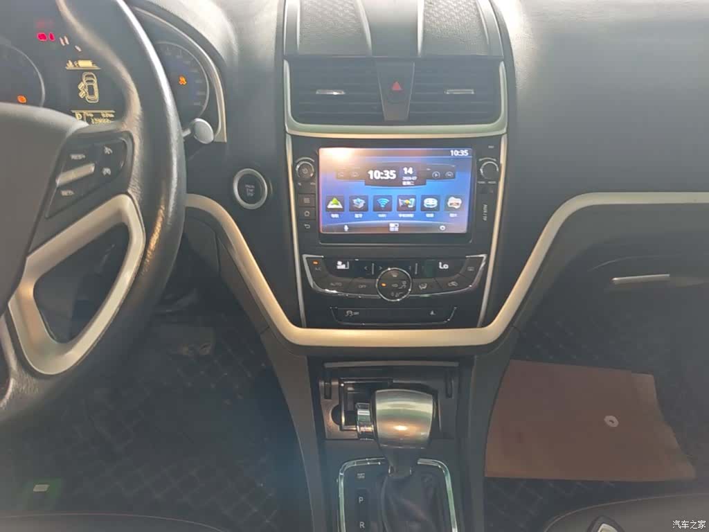 Geely Emgrand, 2015 13