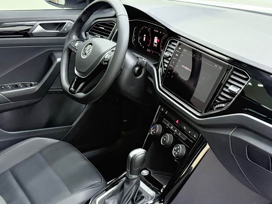 Volkswagen T-ROC 2022, фото 9