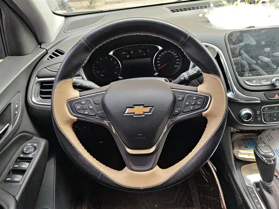 Chevrolet Explorer
