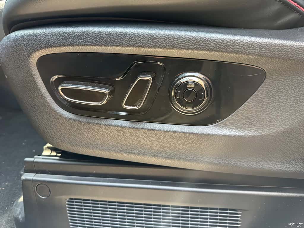 Trumpchi E9, 2025 22