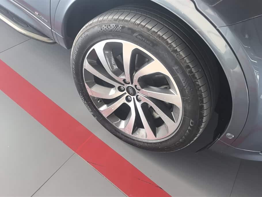 Land Rover Discover sports