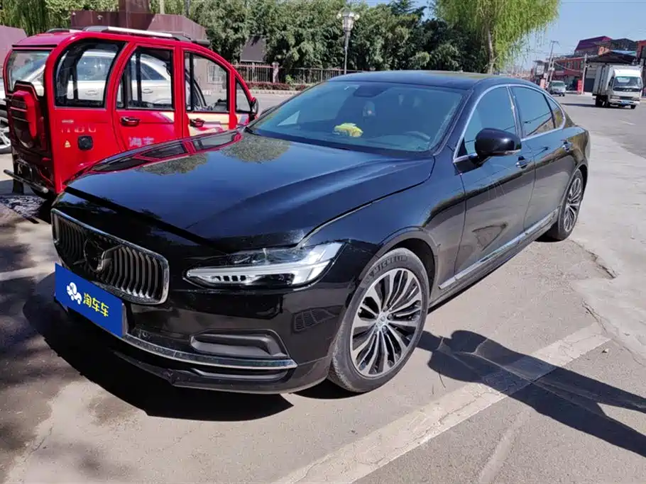 Volvo S90