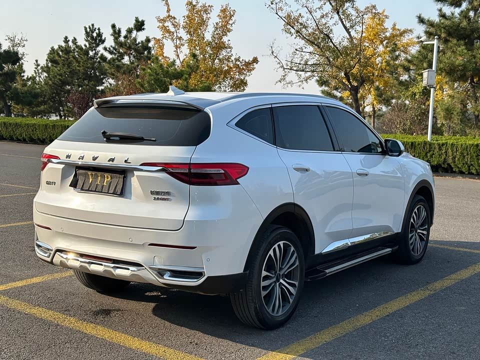 Haval F7