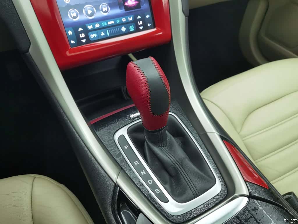 Ford Mondeo, 2015 13