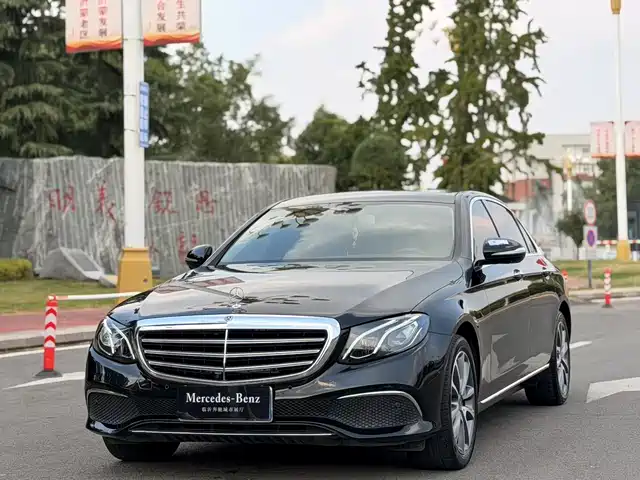 Mercedes-Benz E-Class 2019 — купить из Китая под заказ