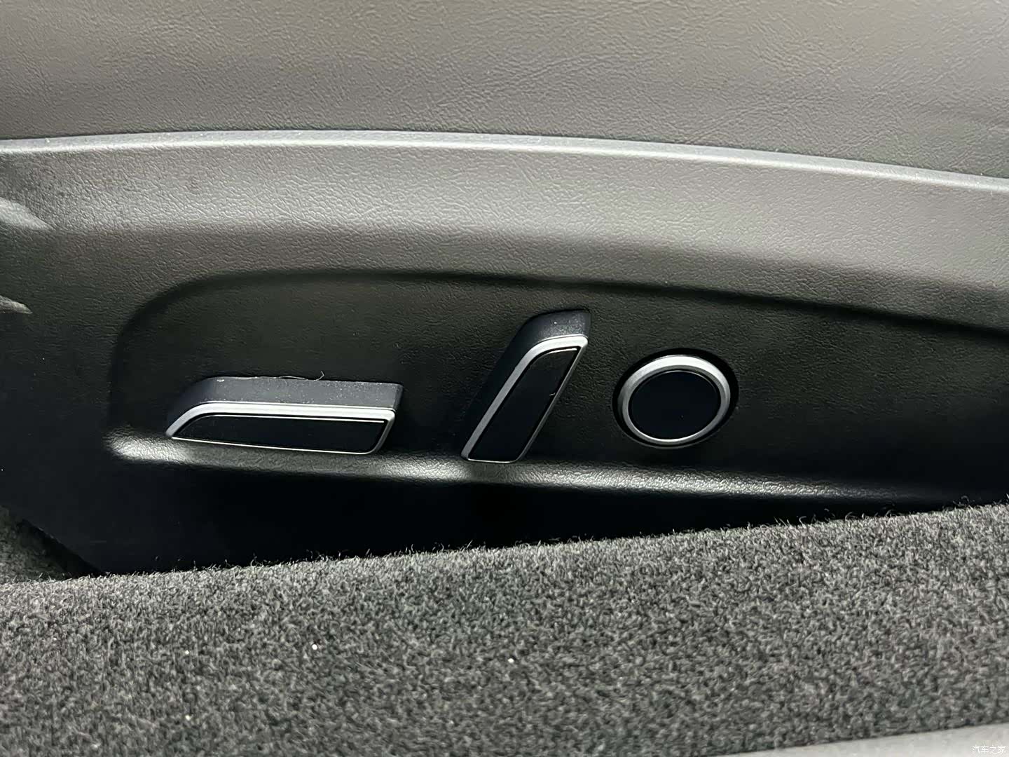 Tesla Model 3, 2025 19