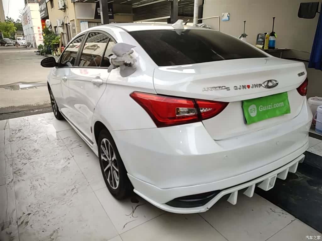 Chery 5, 2022 все фото