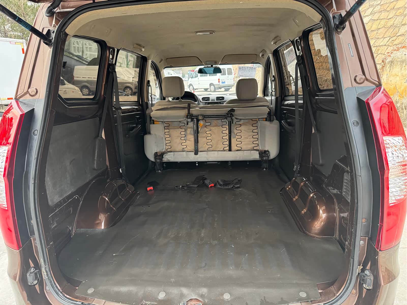Wuling Hongguang, 2018 13