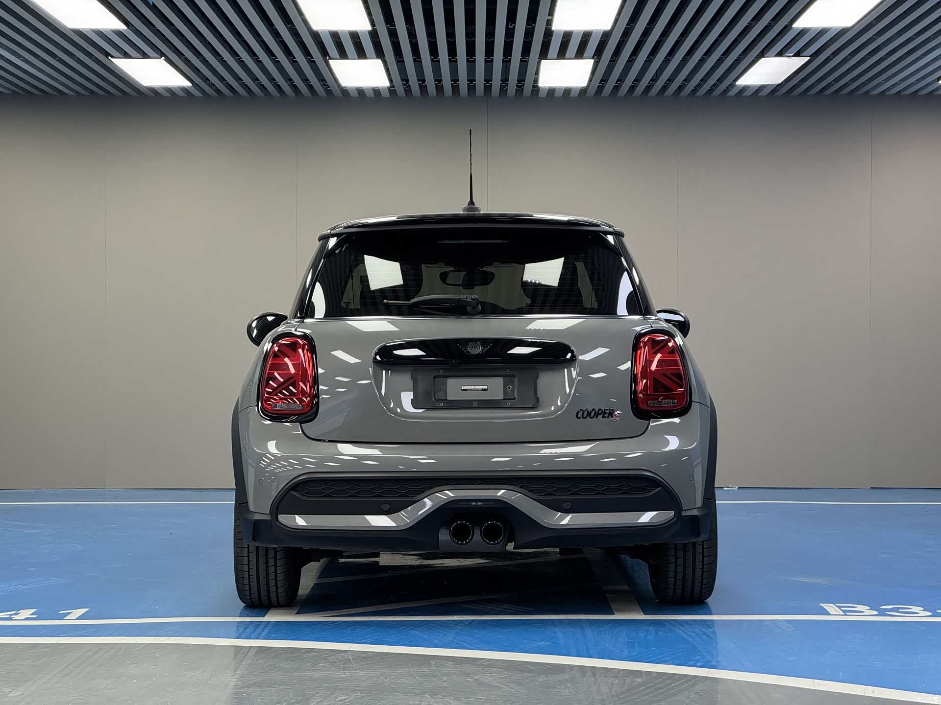 Mini Cooper, 2023 4